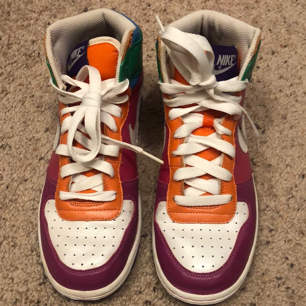 Nike high tops multicolored shoes